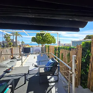 Casa A Pie De Playa En Playamar , Torremolinos España